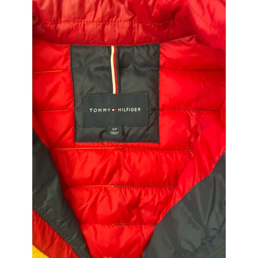 Tommy Hilfiger see photos